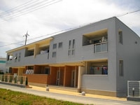 メゾン　ラ　ピニヨンＤ