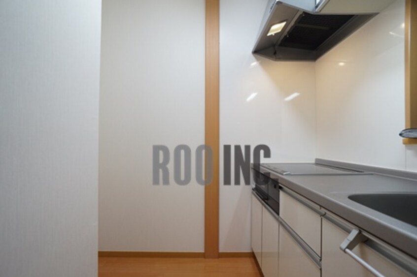  アイルススクウェアA