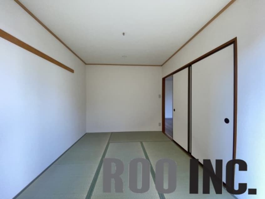 写真は反転のお部屋です エクセレントパレス　A棟