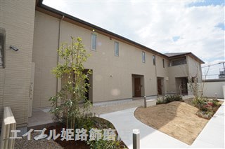  シャーメゾン　ミリアン