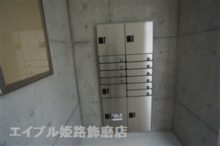  シャーメゾン　ミリアン