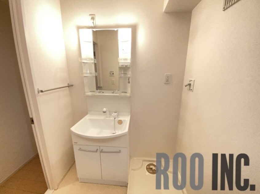  セジュール亀山　A棟