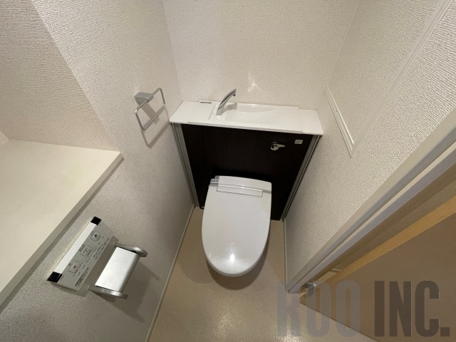  Ａｍｅｎｉｔｙ　Ｗｅｓｔ