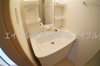 写真は反転のお部屋です ルベド