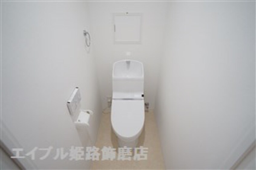  キャッスルコート岩端