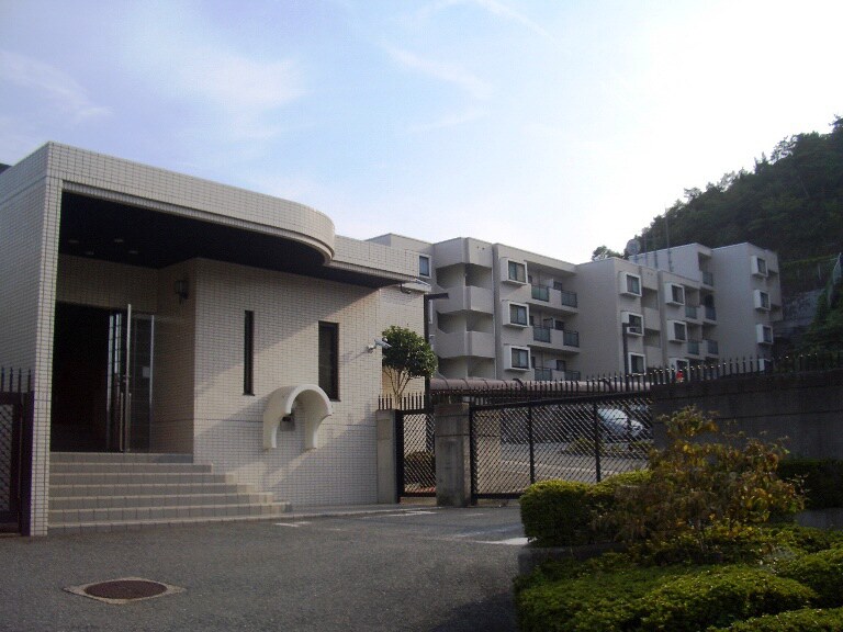  藤和ライブタウン新在家　3番館