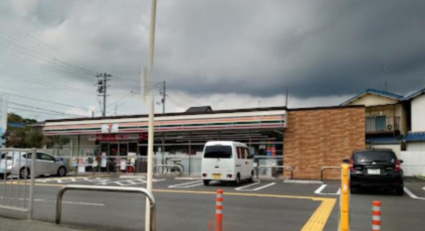 コンビニまで1127m※セブンイレブン　姫路北平野南の町店 藤和ライブタウン新在家　3番館