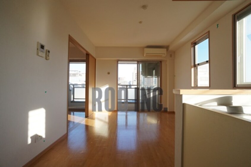  紫蘭（しらら）