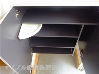 写真は反転のお部屋です モダンコート英賀西