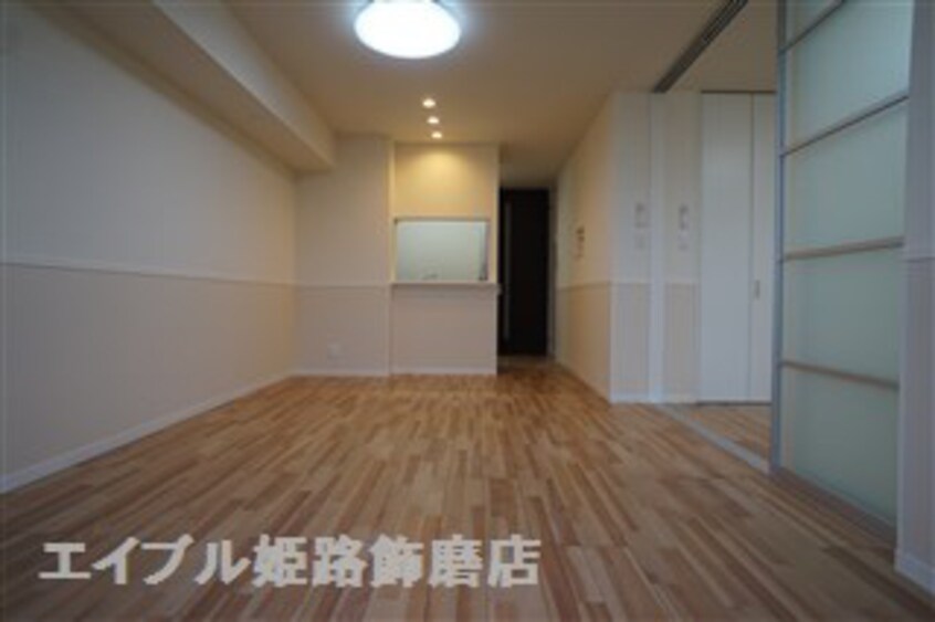 写真は反転のお部屋です テネラメンテ