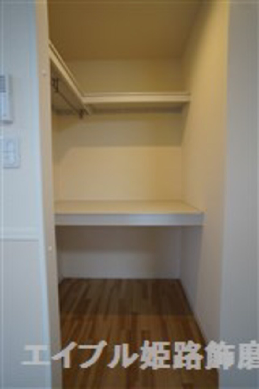 写真は反転のお部屋です テネラメンテ