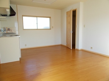  リバーサイドクラタニ