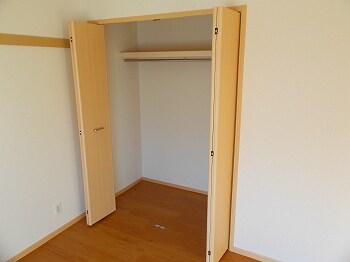  リバーサイドクラタニ