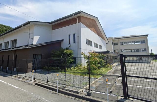 中学校/中等教育学校まで1900m※たつの市立龍野東中学校 アゴラオーキッド富永