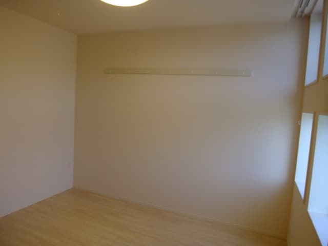  ヴェルジュール佐土