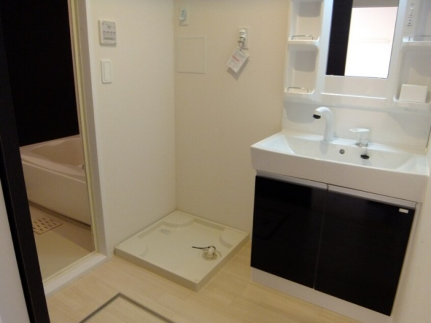  ヴェルジュール佐土