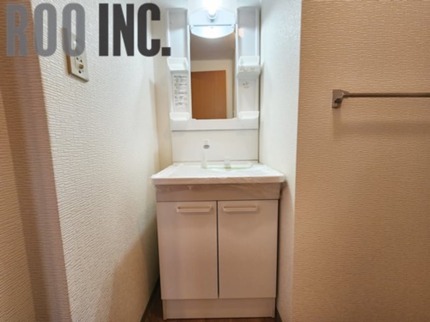 写真は反転のお部屋です グランエトワール