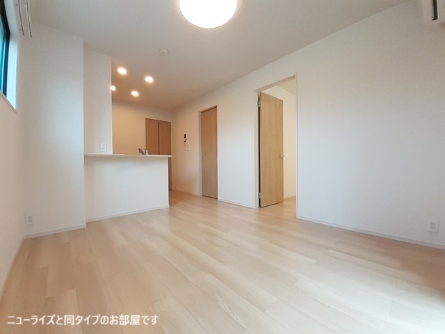  シャイニースカイ