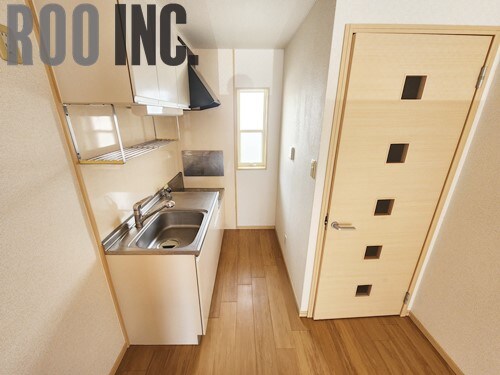  ファミィール垣口