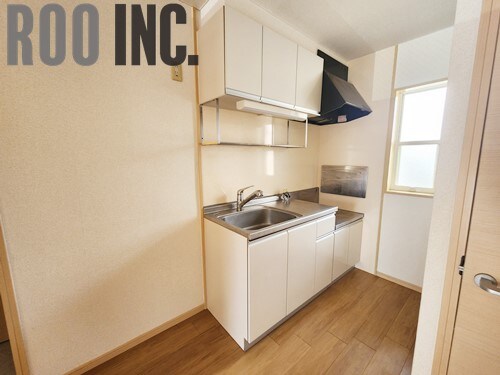  ファミィール垣口