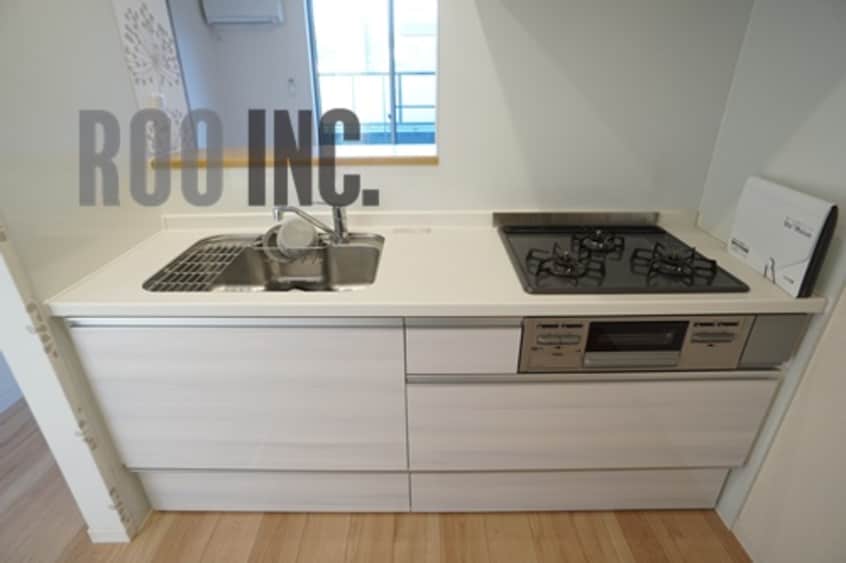 写真は反転のお部屋です ラ　グリシーヌ姫路南