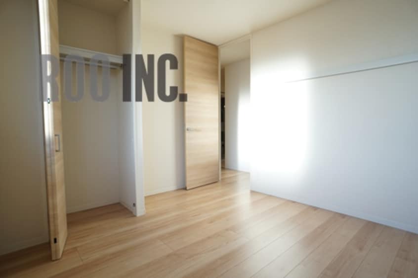 写真は反転のお部屋です ラ　グリシーヌ姫路南