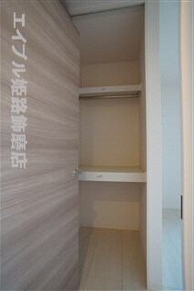 写真は反転のお部屋です フォーリーフ・ヴィラ