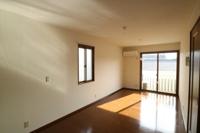  リバーサイド市川　B棟