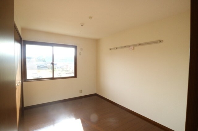  リバーサイド市川　B棟