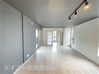  メゾン　コンフォール