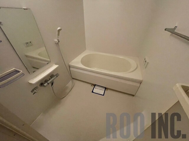 写真は反転のお部屋です シャーメゾン西庄北