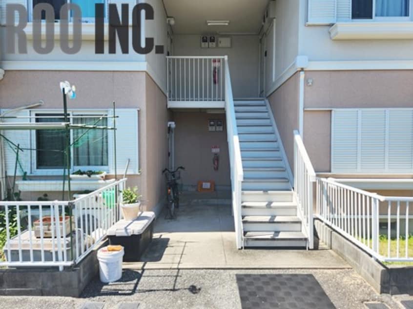  ネオハイツ・ロッキー