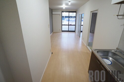  フレグランス坂上