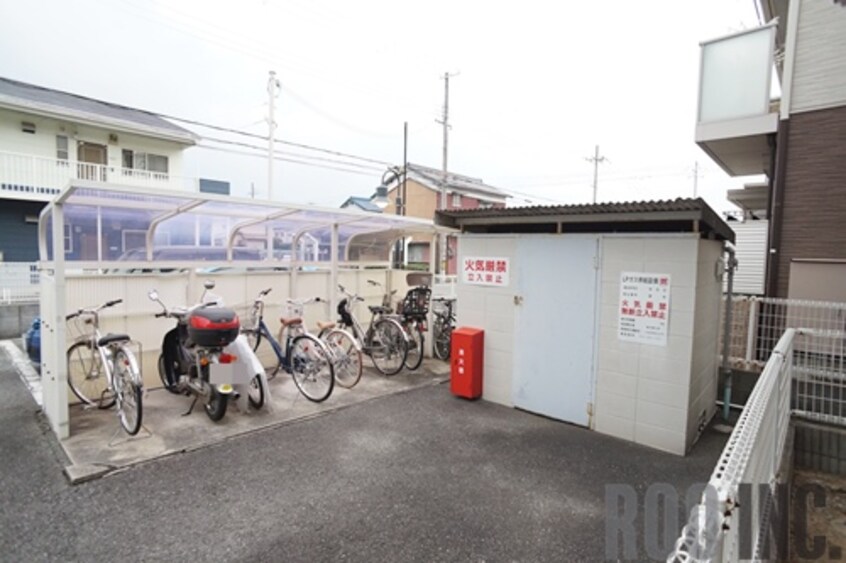  フレグランス坂上