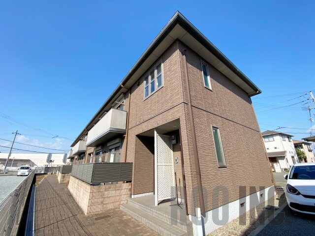  シャルマン　パレス