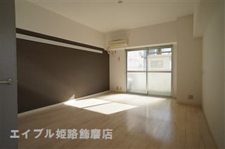  メゾンデール本町