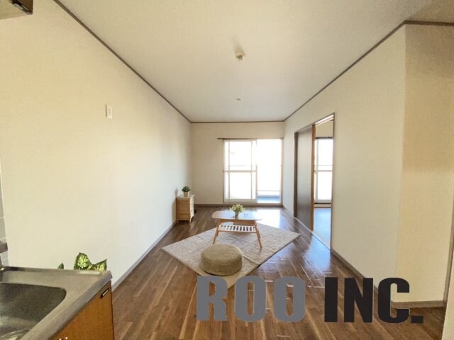 写真は反転のお部屋です アムールハイツ