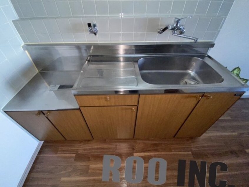 写真は反転のお部屋です アムールハイツ