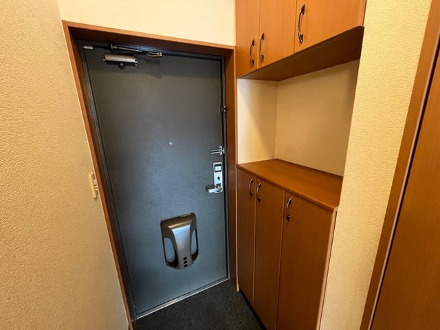 写真は反転のお部屋です ツインズコート相生壱番館