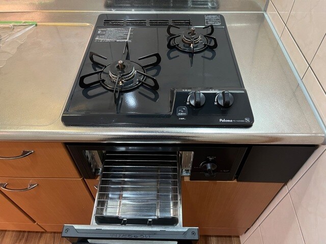 写真は反転のお部屋です ツインズコート相生壱番館