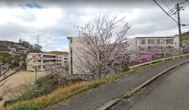 小学校まで5000m※相生市立青葉台小学校 プリムローズ