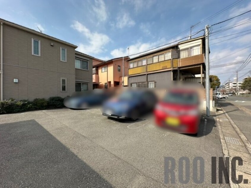  ロンド・ヴィル・ウエスト