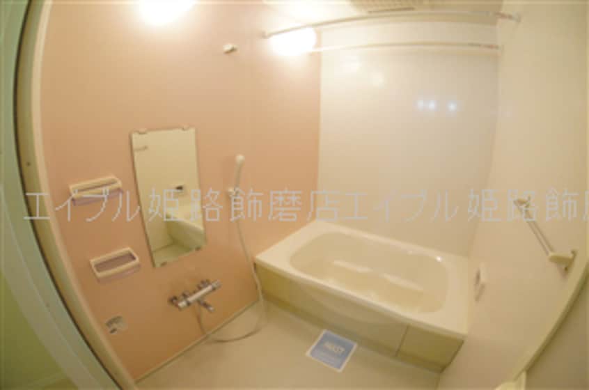  ロンド・ヴィル・ウエスト