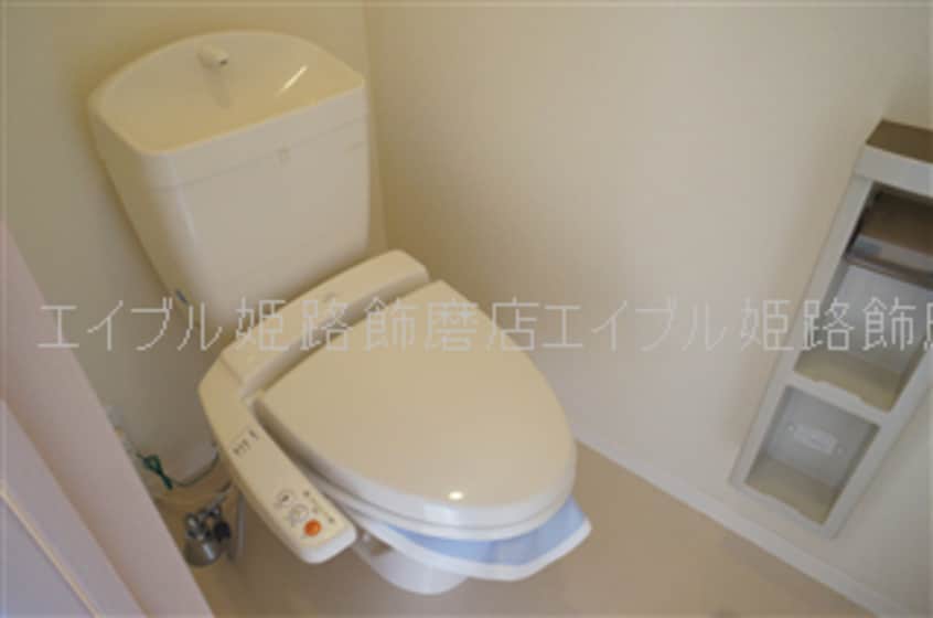  ロンド・ヴィル・ウエスト