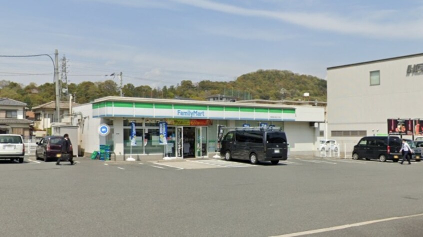 コンビニまで200m※ファミリーマート　姫路青山西五丁目店 プラチナコート青山