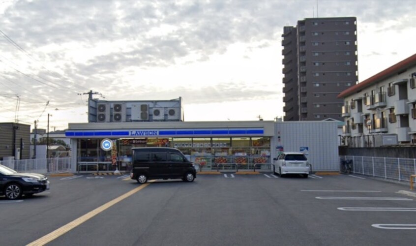 コンビニまで500m※ローソン　姫路伊伝居店 ラフィーネ北八代