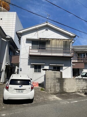 名古山貸家