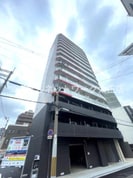 セレニテ難波ミラク参番館の外観