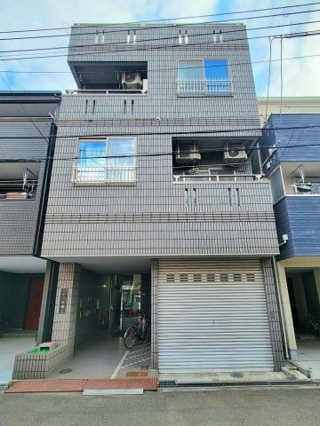 おしゃれな外観です ハイツ港晴２