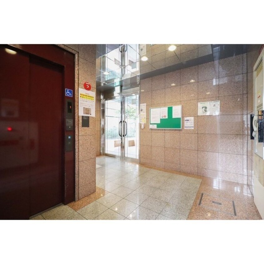おしゃれな居間です ドミール堺筋本町
